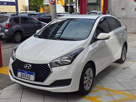HYUNDAI HB20S 1.6 COMFORT PLUS 16V FLEX 4P AUTOMÁTICO HYUNDAI HB20S 1.6 COMFORT PLUS 16V FLEX 4P AUTOMÁTICO